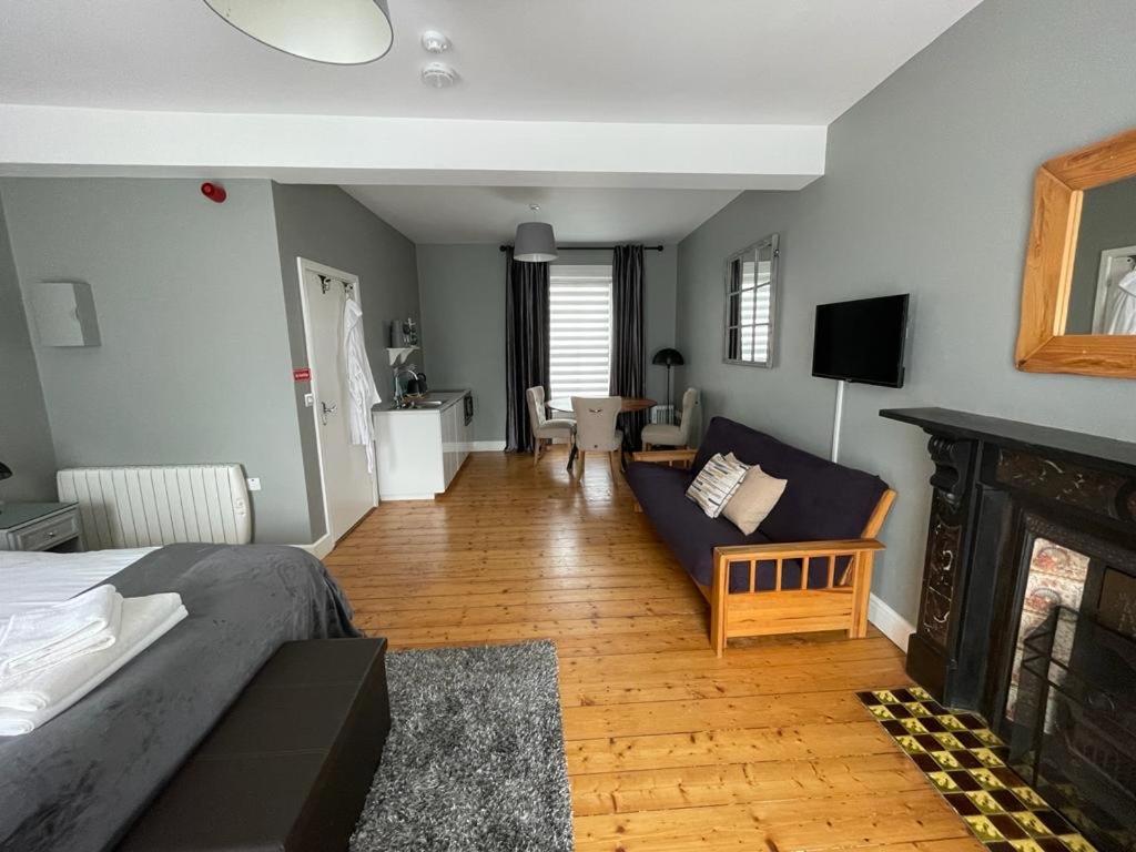 6 New Street Selfcatering Bnb Studio 1 Bantry Esterno foto